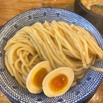 Gehinna Gurai Dashi No Umai Ramen Ya - 麺