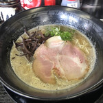 とんこつラーメン たでや - 