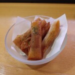 大衆食堂 どんどんてい - カリカリスモークチーズ 400円