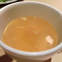 銀座イタリアン Fabi's  - メインセット<数量限定> 1000円 のコンソメスープ