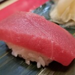 Tachigui Sakura Zushi - 本マ・赤。