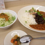 タカラヤ - この日のカレーです☆　2022-1006訪問