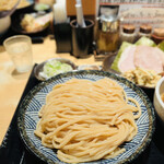 186182338 - 特製つけ麺¥1,350-