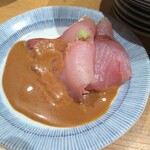 日本橋海鮮丼 つじ半 - 鯛茶でも、そのままでもOKな鯛のお刺身
