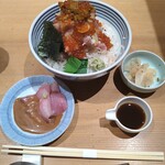 日本橋海鮮丼 つじ半 - セット