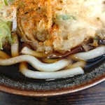 ガリレオ 八兵衛 - お汁は色程濃くない