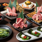 Yakiniku Goen - お肉　単品集合イメージ　アバラ・ハラミ・厚切り牛タン・和牛2種盛り