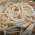 ココロバ - 麺は少し粉っぽい