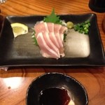 多伊夢 - 鳥刺し（472円）
      