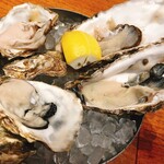 魚とワインはなたれThe Fishand Oysters - 