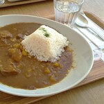 カフェ&ショップ cube - 料理写真:奥入瀬ガーリックポークとリンゴのカレー