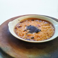 ヌキテパ - デザート　土とトリュフのクレームブリュレ