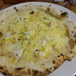 Nama Pasuta& Jikasei Pizza Senmonten Jimo Thino - （2022/8月）4種のチーズのクワトロフォルマッジ