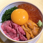 焼肉 肉萬 - ニコニコ丼（要予約）