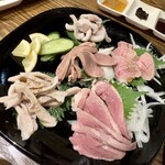 肉刺しが食べられる店 とりばる羽六 - 