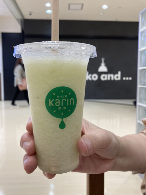 果汁工房 果琳 イオンモール秋田店 - 四ツ小屋（ジューススタンド）の写真