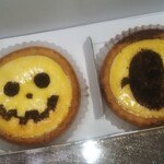 城崎温泉 湯あがりチーズタルト - ハロウィンタルト（1個） 320円