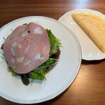 トラットリア イル フィオレット - 料理写真:彩り野菜のサラダ！