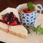 cafe 時遊人 - レモンとライムのヘルシーケーキ