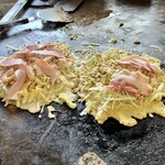 はよし - ピザ焼・豚焼＋玉子