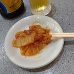 小平飯店 - お通し（キムチ）アップ！