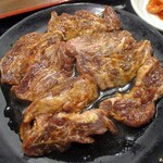 焼肉 ホルモン 牛繁 - ハラミ