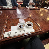 博多料亭 稚加榮 - テーブル