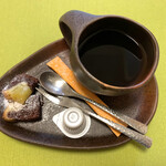 Shikishokusai Hagi - 食後のコーヒー、デザート