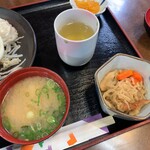 Fuenitsukusu - みそ汁、切干大根、お茶【2022.10】