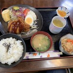 Fuenitsukusu - かぼちゃコロッケ定食【2022.10】