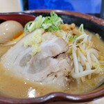 北海道ラーメン 麺処うたり - 味噌らーめん＋味玉