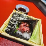 Kitashinchi Tsukishiro - リニューアル肉の手巻き寿司