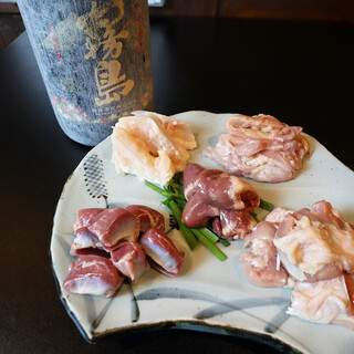 白ギモや心残りといった希少部位もご用意！