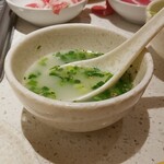 海底撈火鍋 - 白湯スープ