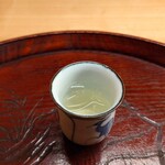 一本杉 川嶋 - 出汁のテイスティング