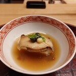 一本杉 川嶋 - 蒸し鮑、マコモダケの出汁あんかけ