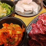 和牛焼肉・熟成大とろ牛たん・国産牛ホルモン 伊達のくら - 