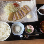 Washoku Shirotsubaki - 本日のオススメ　本マグロのカツ定食　1430円税別