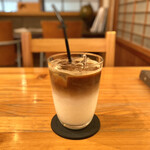 ノイ コーヒー - ドリンク写真:・アイスカフェラテ 450円/税込
・エスプレッソダブル 50円/税込