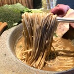 拉麺 成 - 