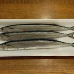 ディオ - 北海道産 新物 生さんま (税抜)280円 ※開封後 (2022.10.06)