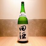 Field sake Yamahaijikomi pure rice sake