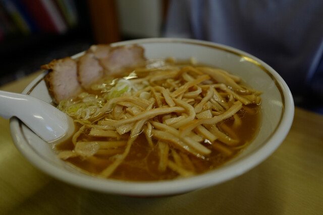 ラーメン屋 幸来軒>