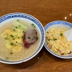 186235937 - 雲呑麺（香港麺）・炒飯（小盛）