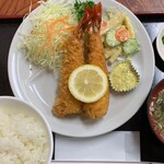 186239179 - 海老フライ定食1500円。とりあえず暫定1位の海老フライです(//∇//)