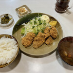 とんかつのしげみつ - ヒレかつ定食1000円