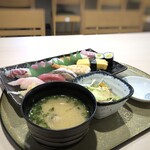 Hakata Tarou Sushi - ◆大盛りにぎり(1,350円：税込）