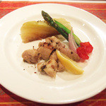 ガネーシュ - 2013春を味わうコース(4000円)の春野菜とスパイシー・チキンコンフィ