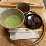 赤福茶屋 - 赤福盆と抹茶のセット