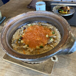 伊勢宮川の里 鄙茅 - ご飯…根菜といくらのご飯